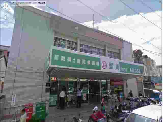 龜山郵局大門廣告3
